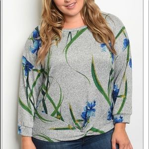 🦋💙Plus SizeLong Sleeve Gray&Blue Floral Top😍